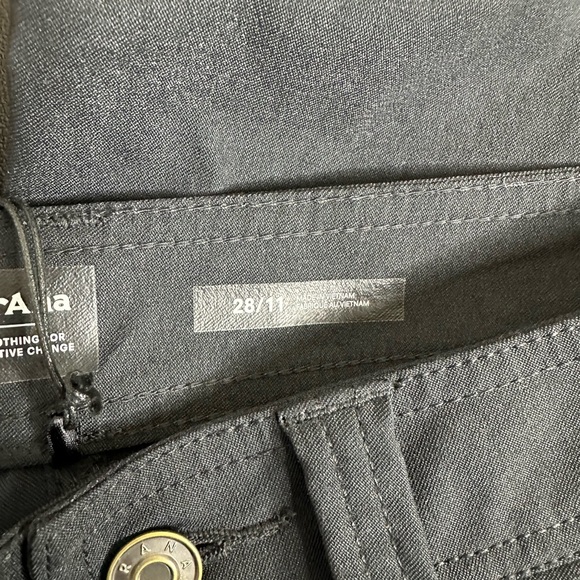 Prana Brion Shorts II black size 28 NWT - Picture 5 of 6